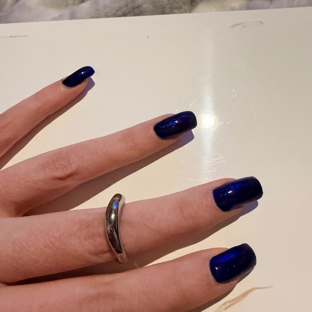 Abstract Elegant Silver Ring